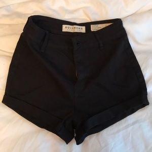 Black high waisted PacSun shorts